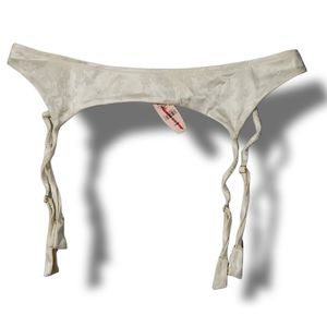 VS Cream Garter Belt Large NWT